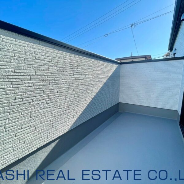 バルコニー バルコニー