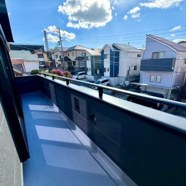 バルコニー バルコニー